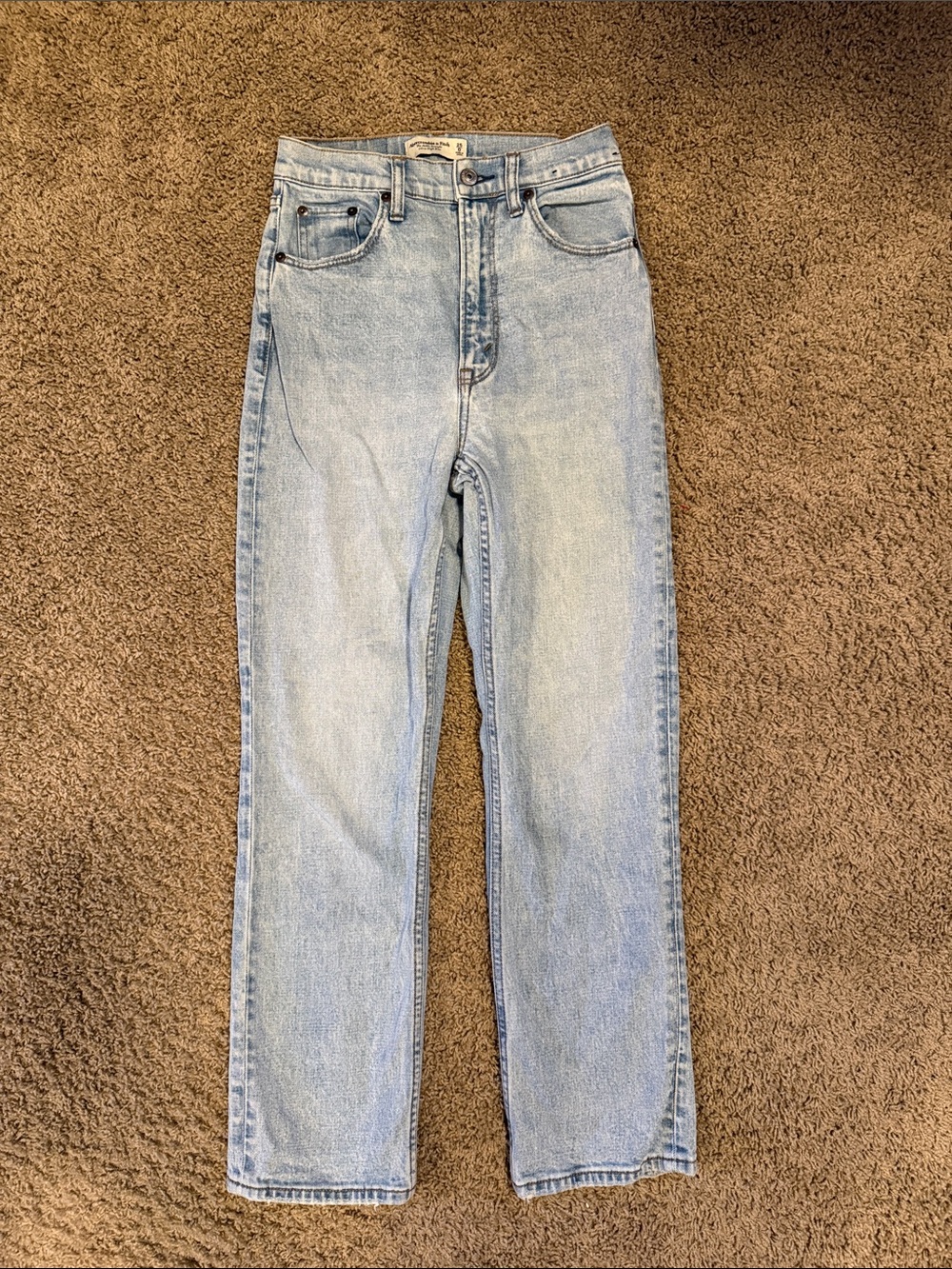 Abercrombie & Fitch The Ankle Straight Ultra High Rise